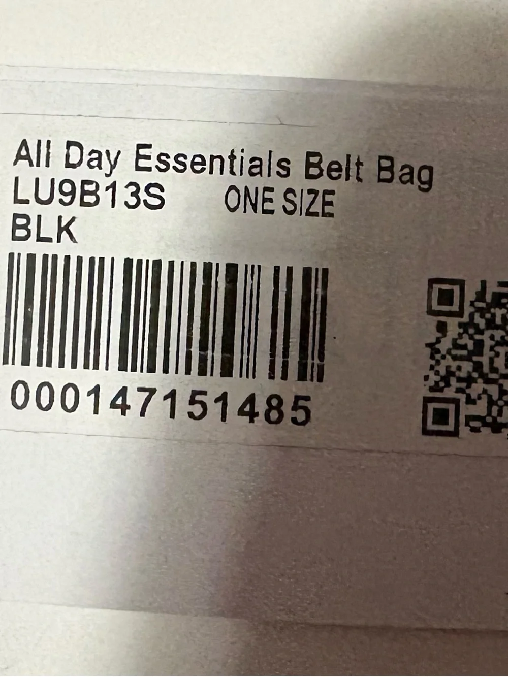 NWT Lululemon All Day Essentials Belt Bag 2.5L Black One Size Top Handle